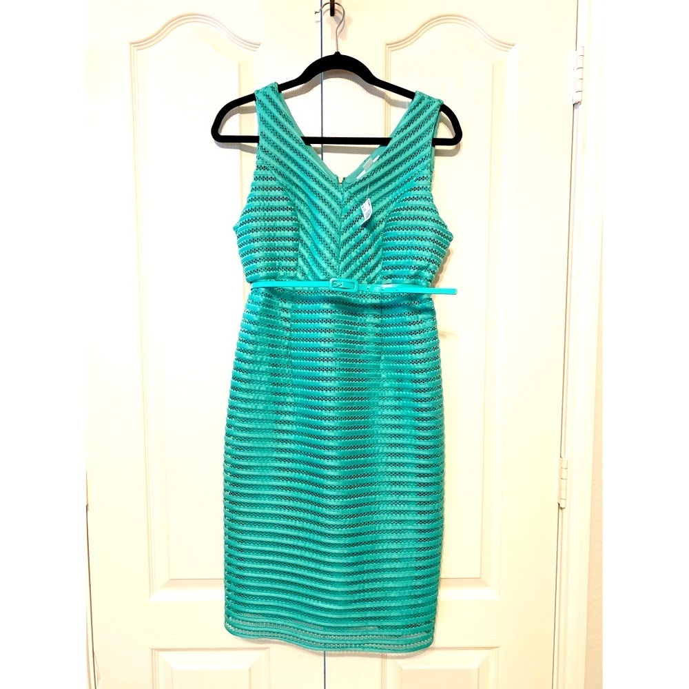 Motherhood maternity dress size S light green